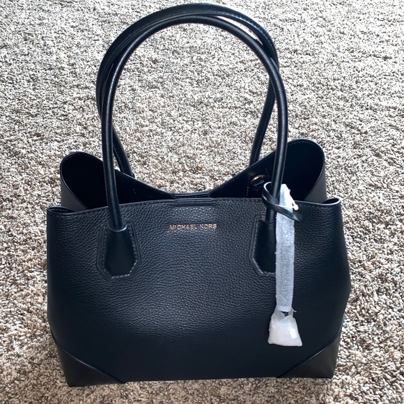 Michael Kors Purse - Picture 1 of 5